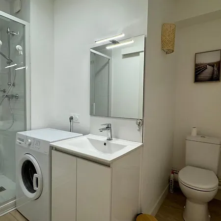 Moderne Avec Wifi Et Parking, - Fr-1-555-107 Apartment *